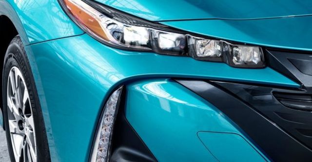 2017 Toyota Prius PHV 1.8  第3張相片