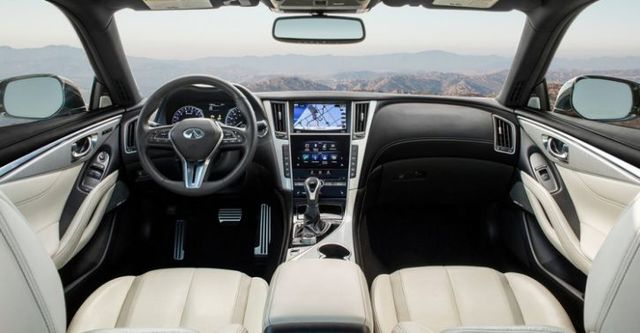 2017 Infiniti Q60 2.0t豪華款  第10張相片