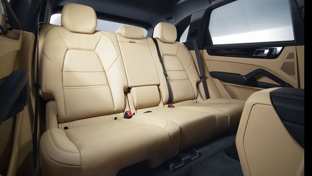 2021 Porsche Cayenne 首發版  第9張相片