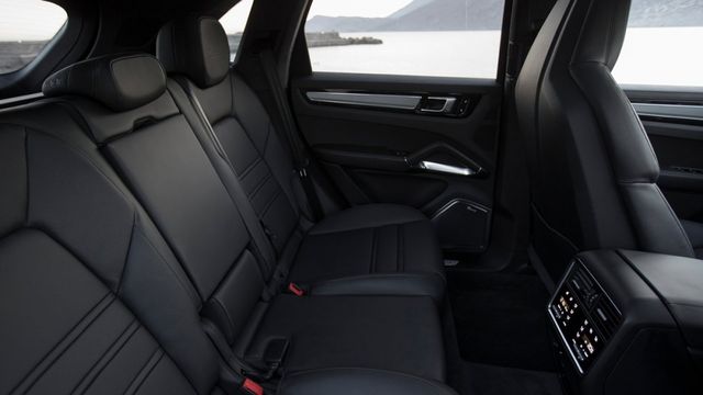 2021 Porsche Cayenne Turbo  第7張相片