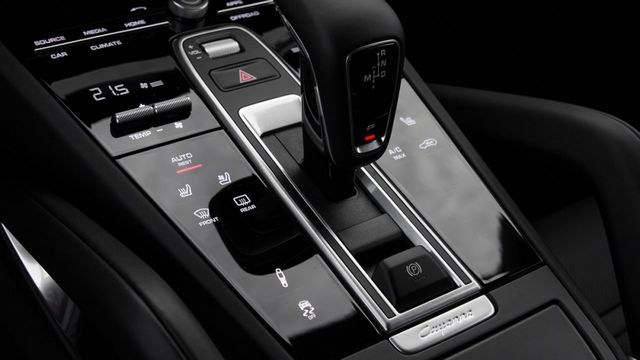 2021 Porsche Cayenne Turbo  第9張相片