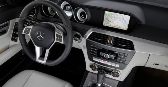 2014 M-Benz C-Class Sedan C200 BlueEFFICIENCY Avantgarde  第7張相片