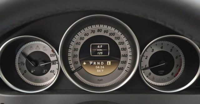 2014 M-Benz C-Class Sedan C220 CDI  BlueEFFICIENCY Classic標準版  第8張相片