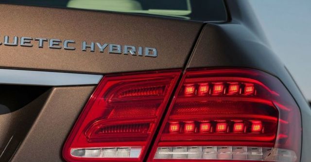 2014 M-Benz E-Class Sedan E300 BlueTEC Hybrid Avantgarde  第4張相片