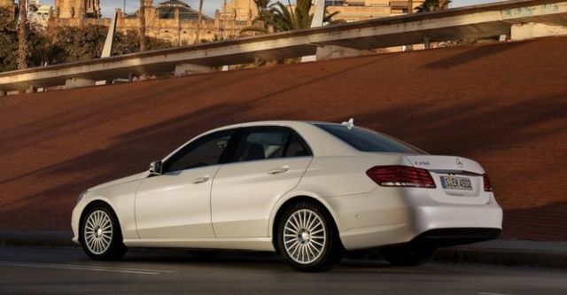 2014 M-Benz E-Class Sedan E400 Elegance  第4張相片