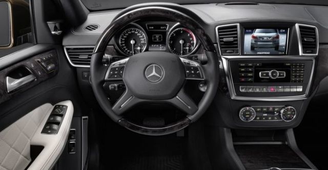 2014 M-Benz GL-Class GL350 BlueTEC 4MATIC  第7張相片