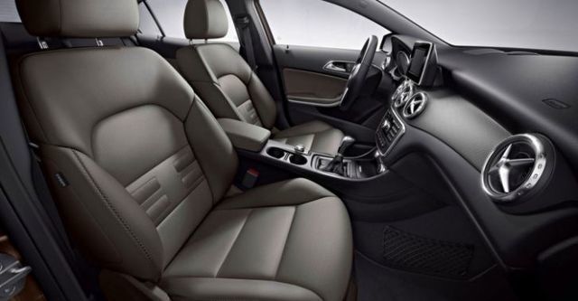 2014 M-Benz GLA-Class GLA200  第10張相片