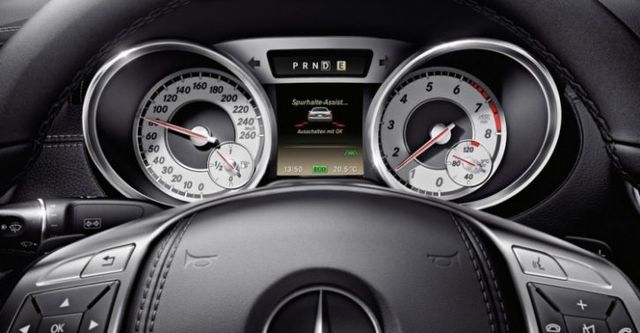 2014 M-Benz SL-Class SL500 BlueEFFICIENCY  第9張相片