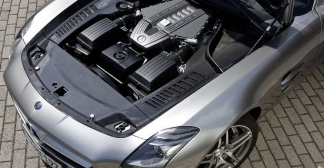 2014 M-Benz SLS AMG 6.3  第10張相片