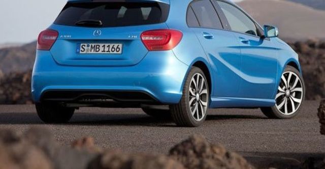 2013 M-Benz A-Class A180 Style BlueEFFICIENCY  第4張相片