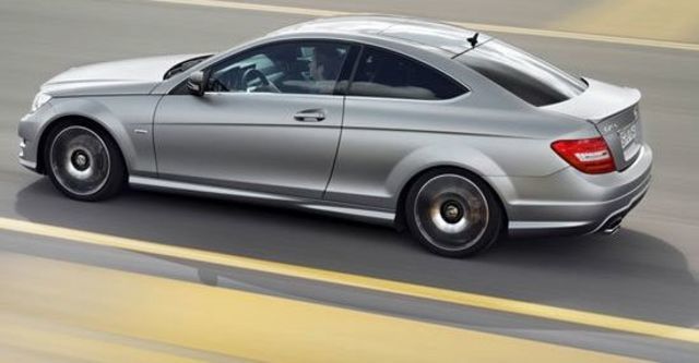 2013 M-Benz C-Class Coupe C250 Sport BlueEFFICIENCY  第3張相片