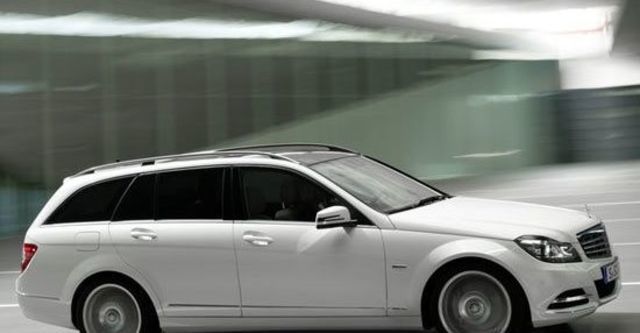 2013 M-Benz C-Class Estate C180 BlueEFFICIENCY Classic  第1張相片