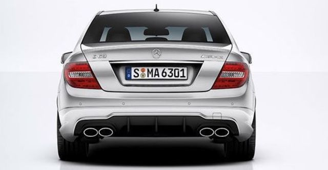 2013 M-Benz C-Class Sedan C63 AMG  第3張相片