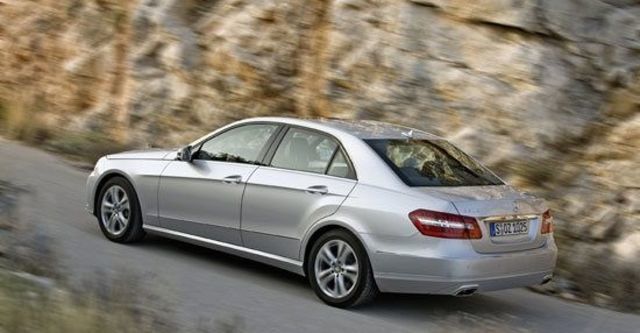 2013 M-Benz E-Class Sedan E300 BlueEFFICIENCY Avantgarde  第6張相片