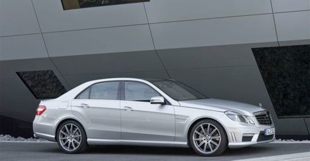 2013 M-Benz E-Class Sedan E63 AMG  第5張相片