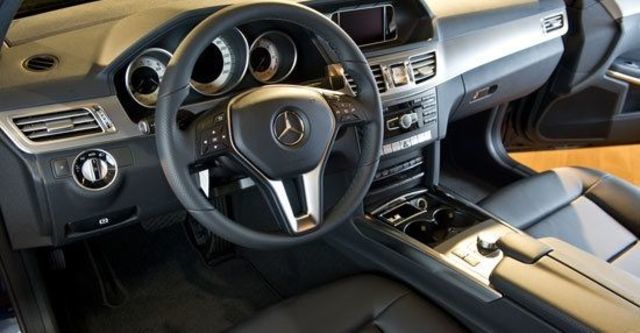 2013 M-Benz E-Class Sedan(NEW) E300 BlueTEC Hybrid Avantgarde  第8張相片