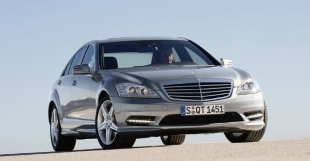 2013 M-Benz S-Class S500 L BlueEFFICIENCY  第3張相片