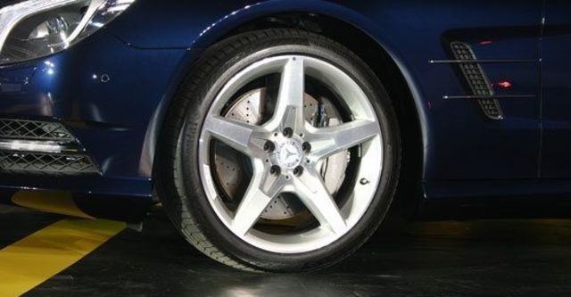 2013 M-Benz SL-Class SL350 BlueEFFICIENCY  第3張相片