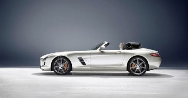 2013 M-Benz SLS AMG Roadster 6.3  第6張相片