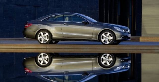 2012 M-Benz E-Class Coupe E250 BlueEFFICIENCY  第6張相片