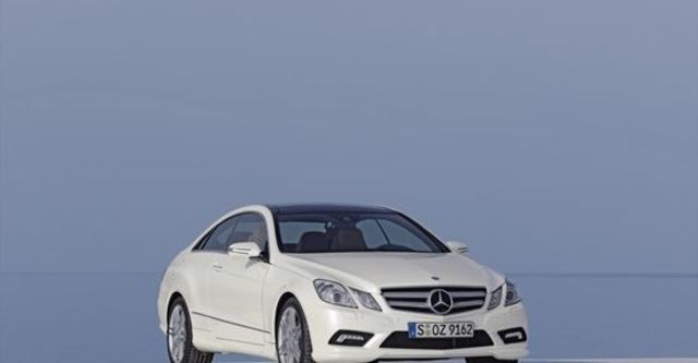 2012 M-Benz E-Class Coupe E350 BlueEFFICIENCY  第1張相片