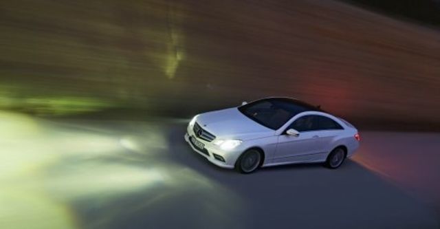 2012 M-Benz E-Class Coupe E350 BlueEFFICIENCY  第3張相片