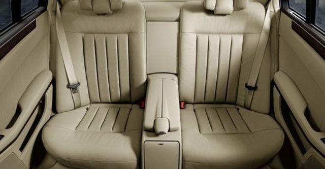 2012 M-Benz E-Class Sedan E300 Elegance  第5張相片