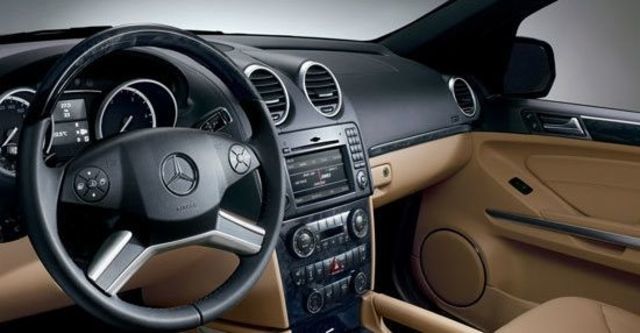 2012 M-Benz GL-Class GL350 CDI 4MATIC  第12張相片