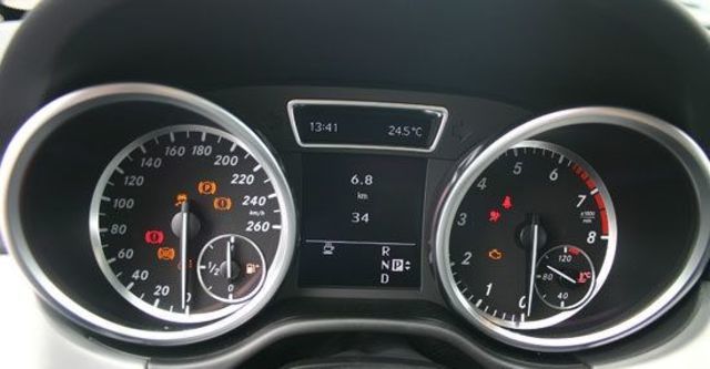 2012 M-Benz M-Class ML350 BlueEFFICIENCY 4MATIC  第7張相片
