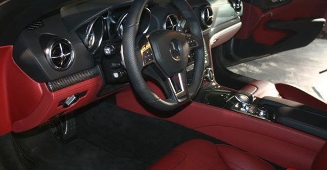 2012 M-Benz SL-Class SL63 AMG  第9張相片