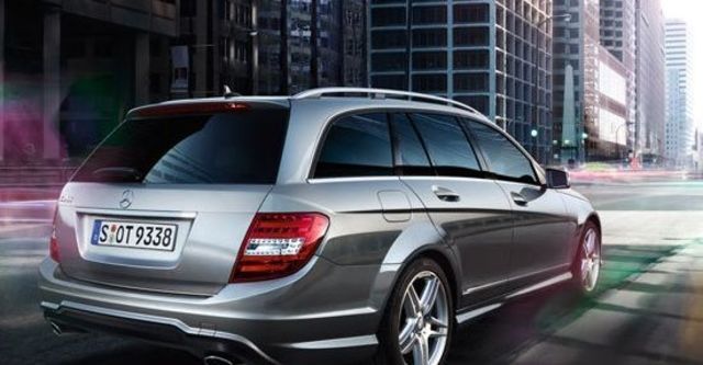 2011 M-Benz C-Class Estate C300 Avantgarde  第3張相片
