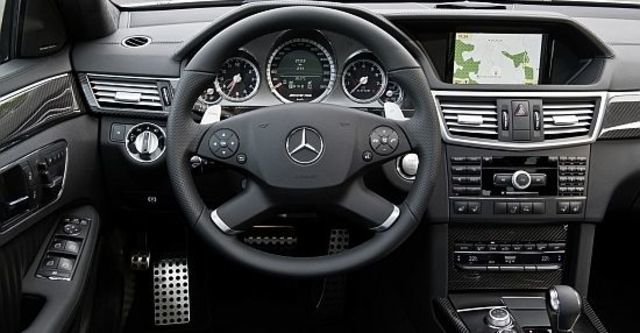 2011 M-Benz E-Class Estate E63 AMG  第4張相片