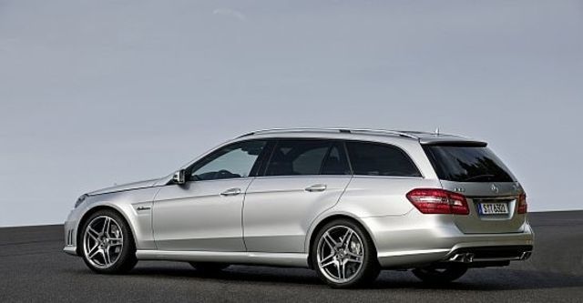 2011 M-Benz E-Class Estate E63 AMG  第10張相片