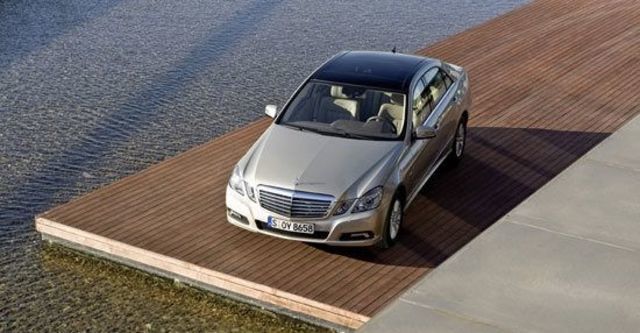 2011 M-Benz E-Class Sedan E220 CDI Elegance  第6張相片