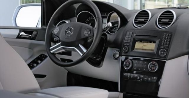 2011 M-Benz M-Class ML350 Grand Edition標準版  第6張相片