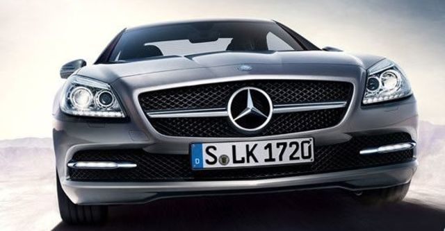 2011 M-Benz SLK-Class SLK200 BlueEFFICIENCY  第8張相片