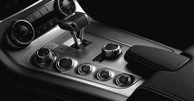 2011 M-Benz SLS AMG 6.3  第7張相片