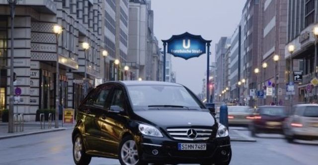 2010 M-Benz B-Class B200 CDI  第2張相片