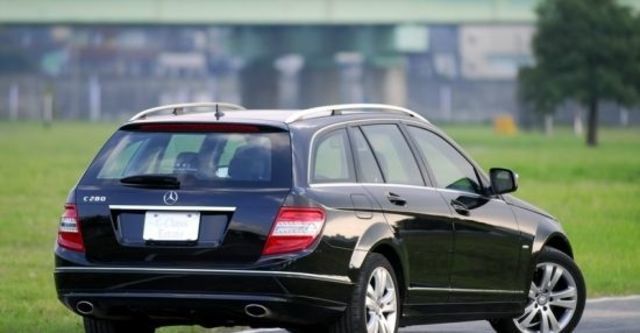 2010 M-Benz C-Class Estate C300 Avantgarde  第3張相片