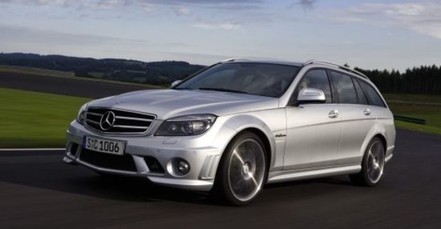 2010 M-Benz C-Class Estate C63 AMG  第2張相片