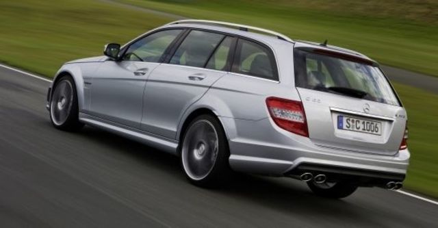 2010 M-Benz C-Class Estate C63 AMG  第5張相片