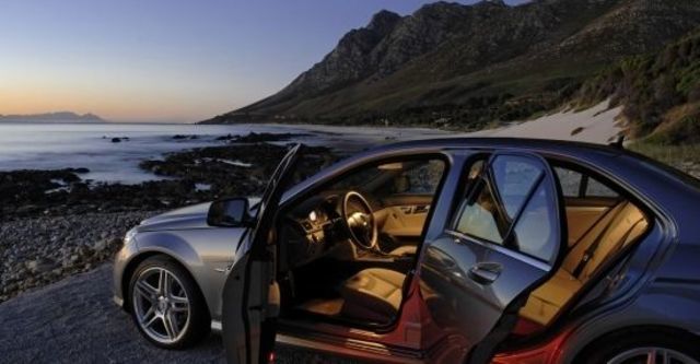 2010 M-Benz C-Class Sedan C200 CGI Avantgarde  第6張相片