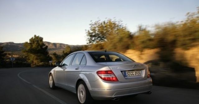 2010 M-Benz C-Class Sedan C200 CGI Classic  第5張相片