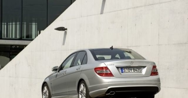 2010 M-Benz C-Class Sedan C220 CDI Avantgarde  第4張相片