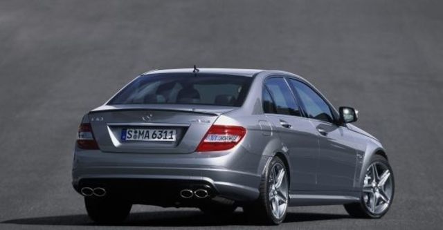 2010 M-Benz C-Class Sedan C63 AMG  第4張相片