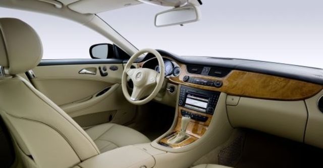 2010 M-Benz CLS-Class CLS350  第6張相片