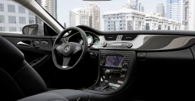 2010 M-Benz CLS-Class CLS63 AMG  第8張相片