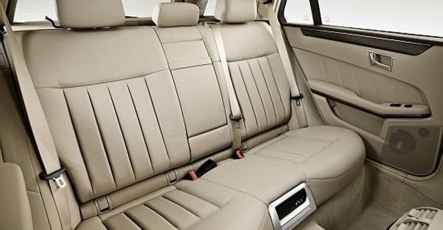 2010 M-Benz E-Class Estate E250 CGI  第10張相片