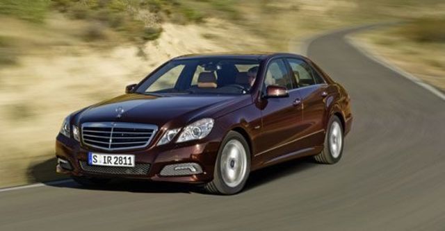 2010 M-Benz E-Class Sedan E200 CGI Avantgarde  第2張相片