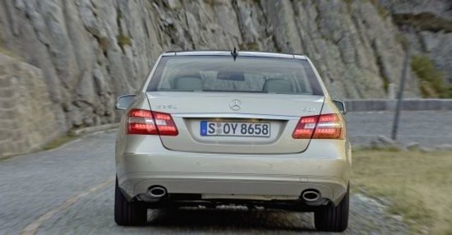 2010 M-Benz E-Class Sedan E350 CDI Elegance  第5張相片